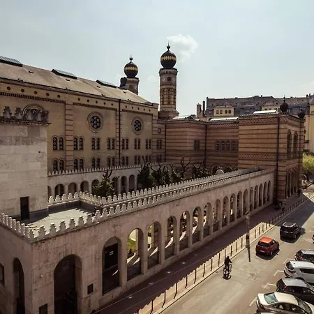 New A C With View Of The Synagogue